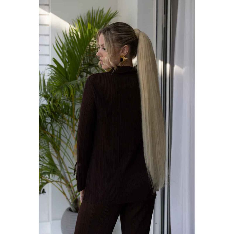 youmi beauty ash blonde ponytail