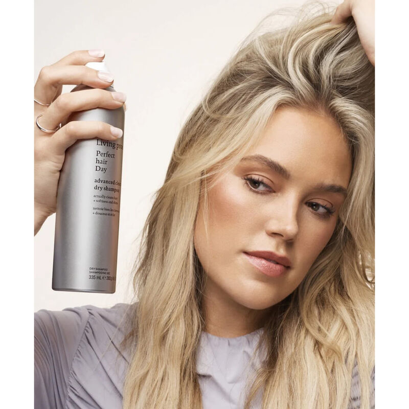 living proof phd advanced clean dry shampoo