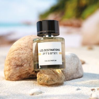 faces لا ريونيون