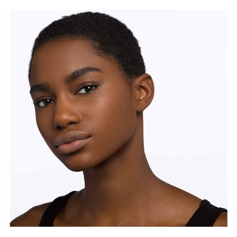 إيف سان لوران أول اوارز سيتينغ بودر بودرة مضغوطة غير لامعة