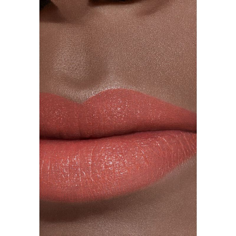 chanel rouge allure l'extrait highintensity lip colour. concentrated radiance and care. refillable