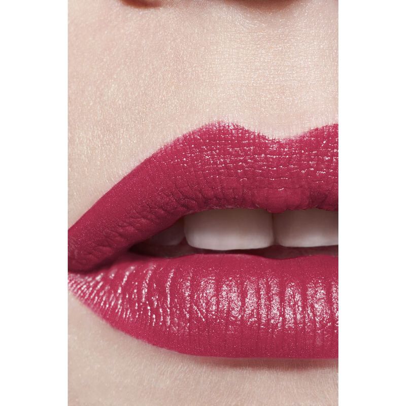 chanel rouge allure l'extrait highintensity lip colour. concentrated radiance and care. refillable