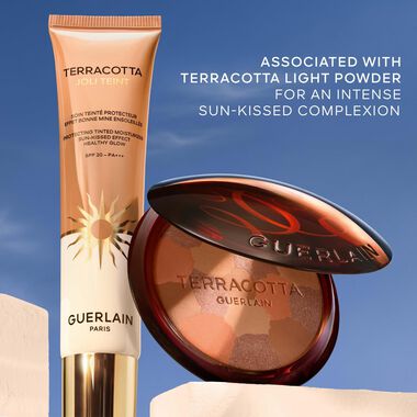 تيراكوتا جولي تان مرطب ملوِّن لحماية البشرة SPF 20 faces تيراكوتا جولي تان مرطب ملوِّن لحماية البشرة spf 20