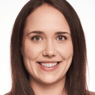 faces بودرة كريم الاساس غير لامعة اتش دي لمدة 18 ساعة