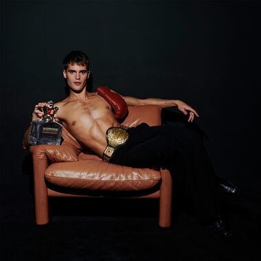 faces scandal pour homme