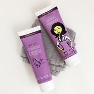 faces winter wonderful kp duty body scrub and lotion kit