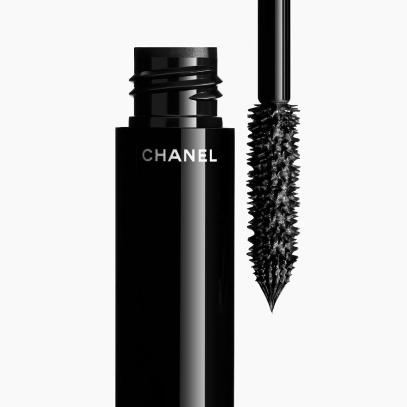 شانيل le volume de chanel waterproof