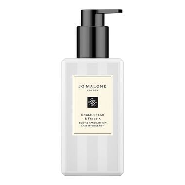 faces english pear   freesia body   hand lotion