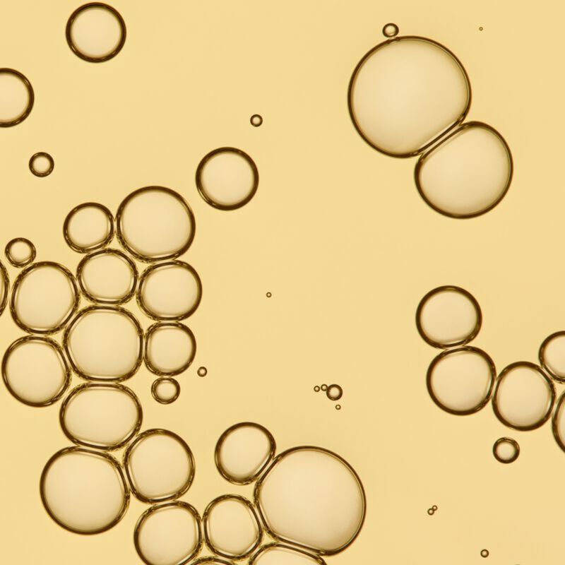 ليفينج بروف زيت مختفي ضد للتجعد