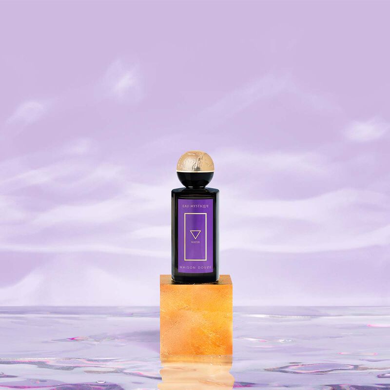 ميزون دوز عطر الأبراج المائية