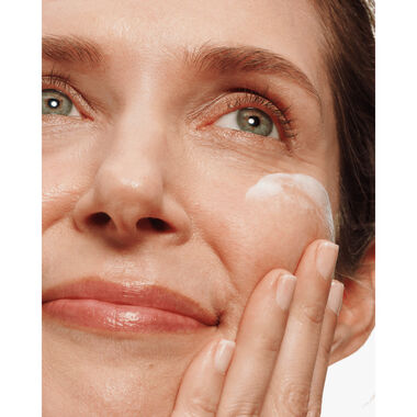 faces turnaround  overnight revitalizing moisturizer