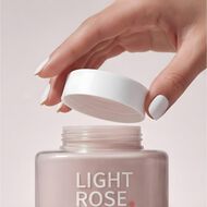 Loose Powder faces loose powder