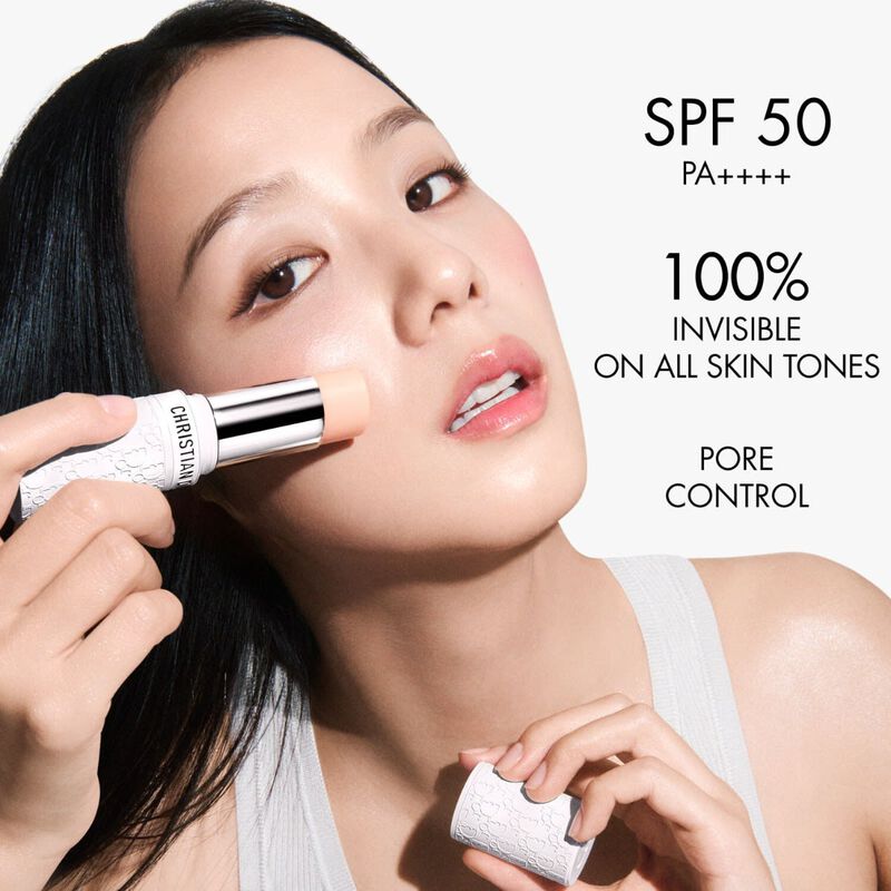 dior mattifying invisible uv stick spf 50 pa++++ invisible uv protection stick