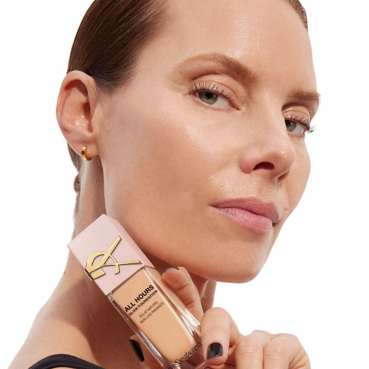 Yves Saint Laurent All Hours Glow