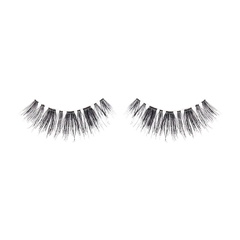 glossy make up lash in
