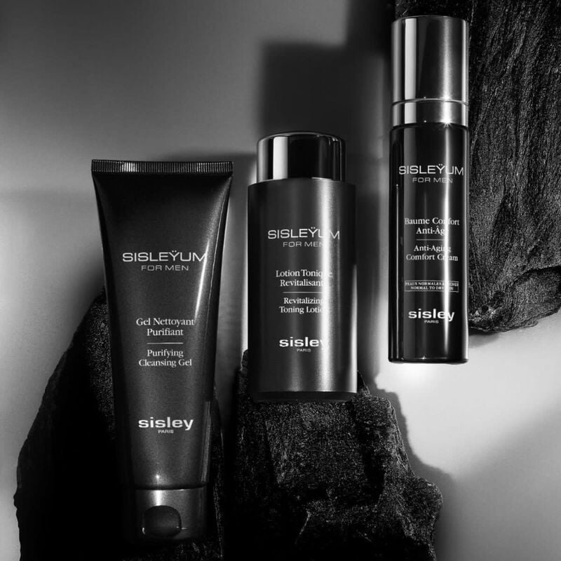 sisley sisleyum revitalizing toning lotion