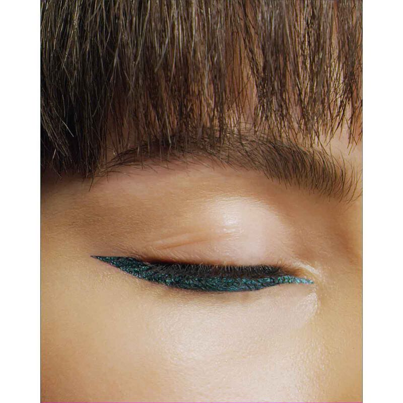 لوريال باريس ايلاينر مات سيغنيشر