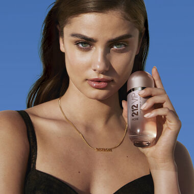 faces 212 في آي بي روز أو  دو برفان