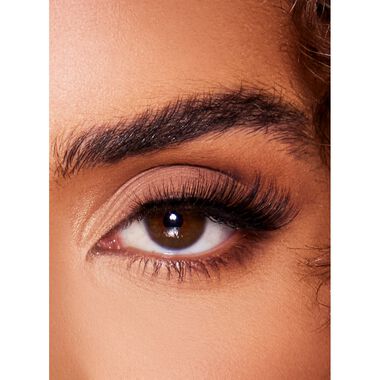 faces انجل انرجي  الرموش النصفية