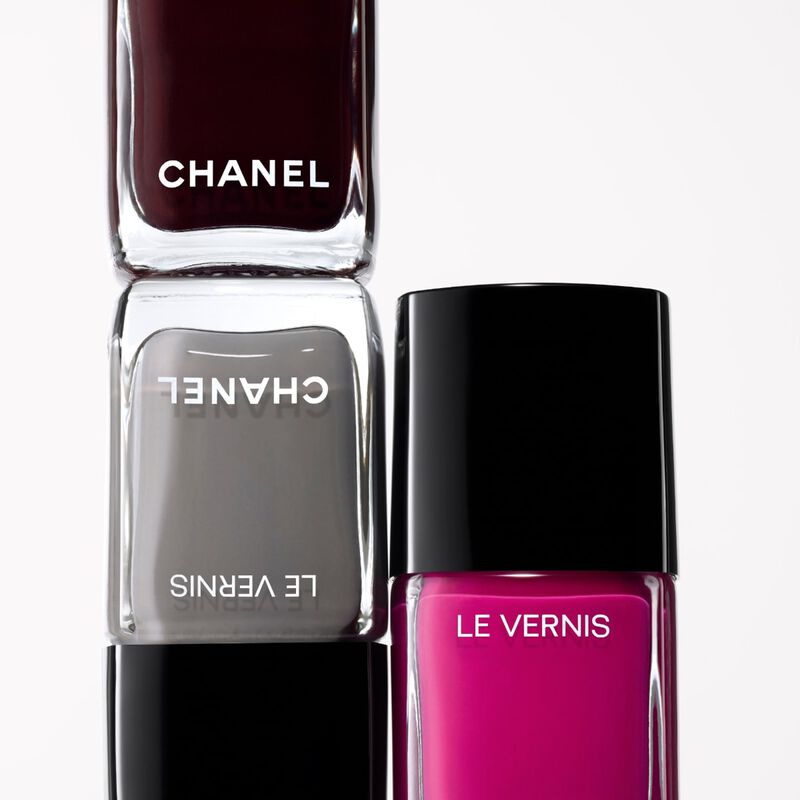 chanel le vernis nail colour