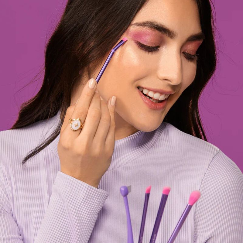 ريل تكنينك مجموعة فرش مكياج آي لوف دراما