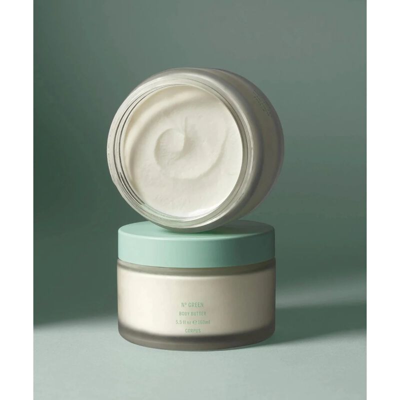 كوربس ناتشرلز إن غرين زبدة الجسم الطبيعية النباتية