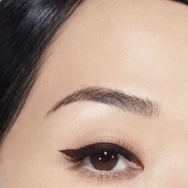 LE LINER DE CHANEL faces le liner de chanel