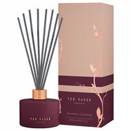 معطر الجو الفلفل الوردي و خشب الأرز من تيد ريزيدنس 200مل faces معطر الجو الفلفل الوردي و خشب الأرز من تيد ريزيدنس 200مل