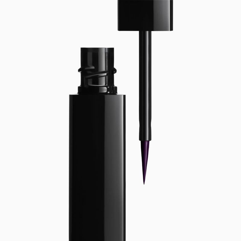 chanel le liner de high precision longwearing and waterproof liquid eyeliner