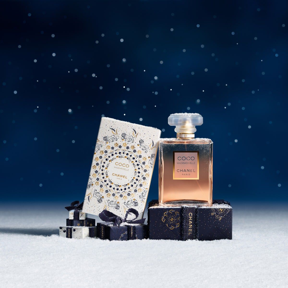 Chanel Coco Mademoiselle Eau De Parfum Spray - Festive Edition