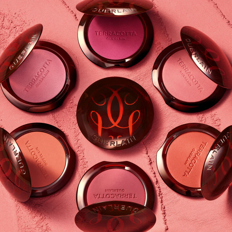 جيرلان أحمر خدود تيراكوتا