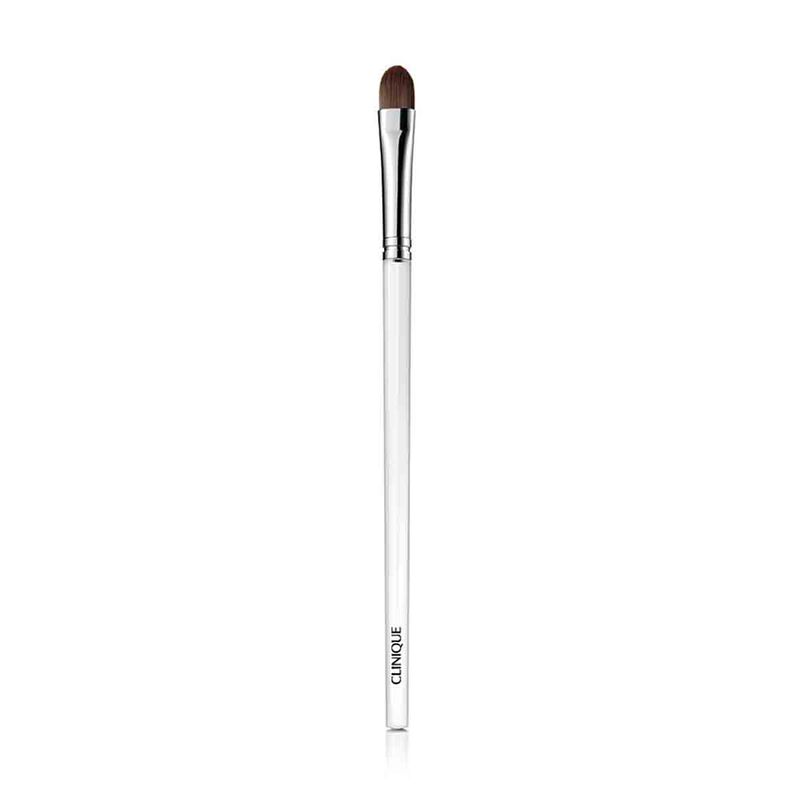 clinique concealer brush
