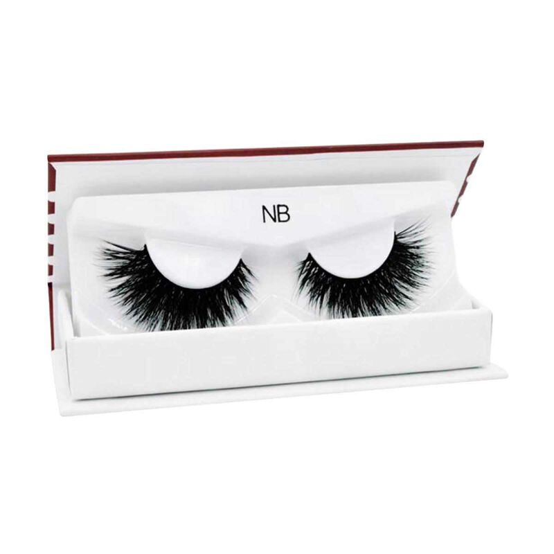 نورة بو عوض رموش مينك ثلاثية الأبعاد