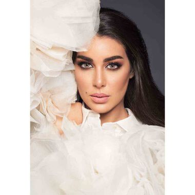 faces سنسوال العدسات اللاصقة