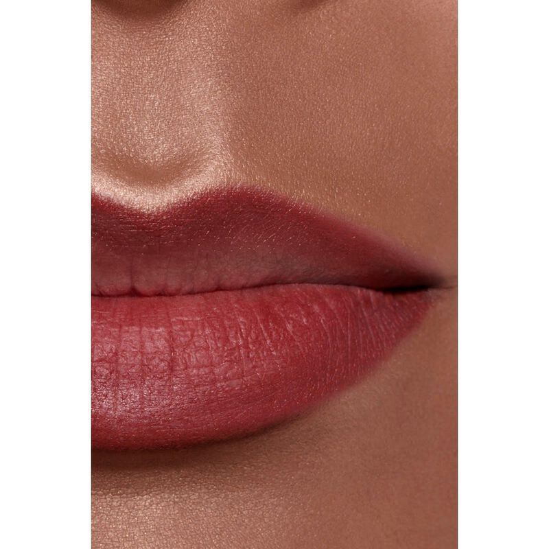 شانيل chanel le crayon levres