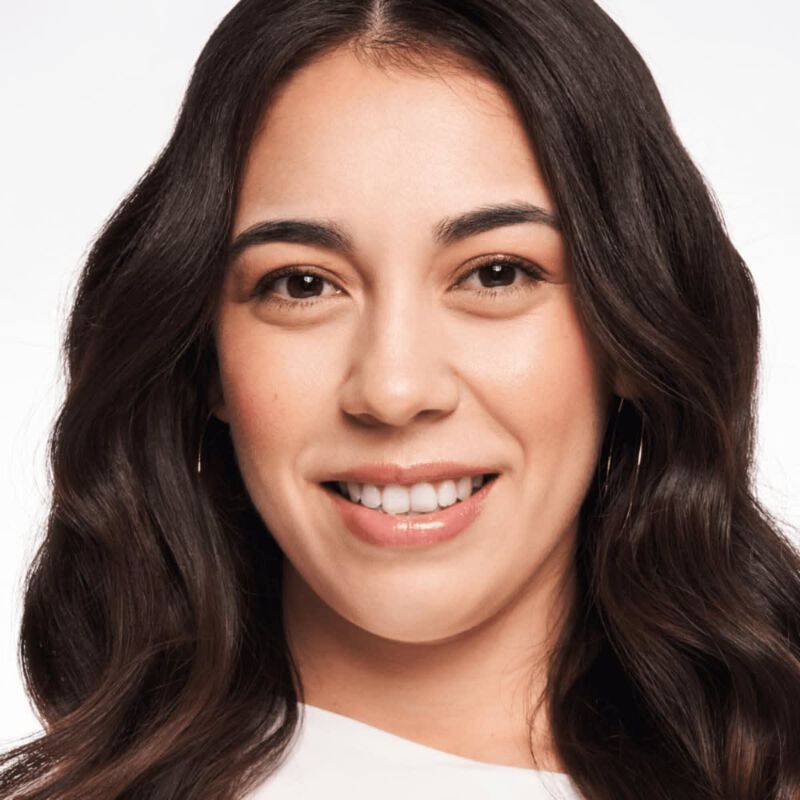 كاتريس بودرة كريم الاساس غير لامعة اتش دي لمدة 18 ساعة