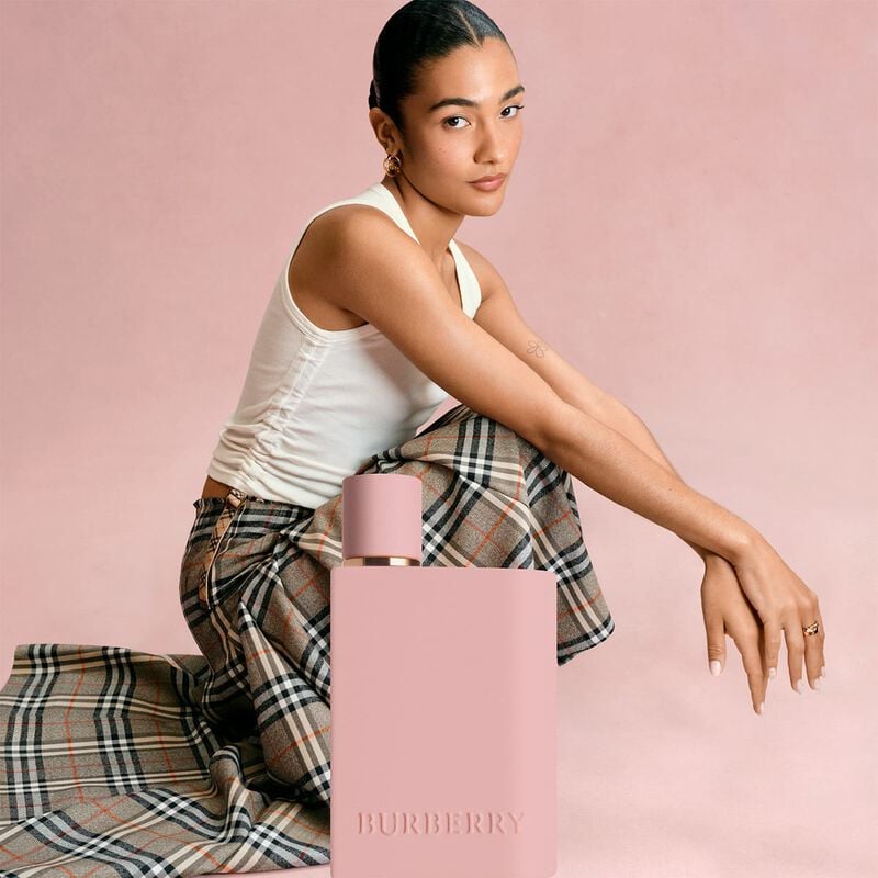 burberry her parfum