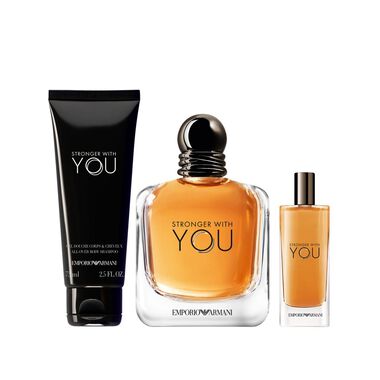 مجموعة هدايا عطر سترونجر ويذ يو أو دو تواليت لموسم الأعياد faces مجموعة هدايا عطر سترونجر ويذ يو أو دو تواليت لموسم الأعياد