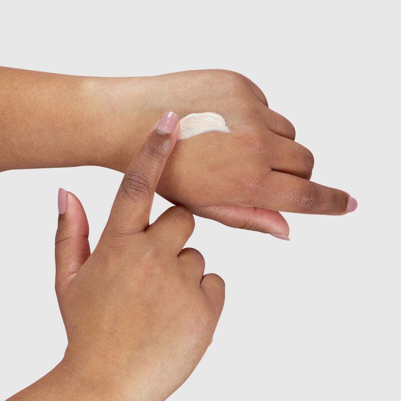 ذا كايند كوليكتيف برايمر الوجه المثالي لتغطية المسام