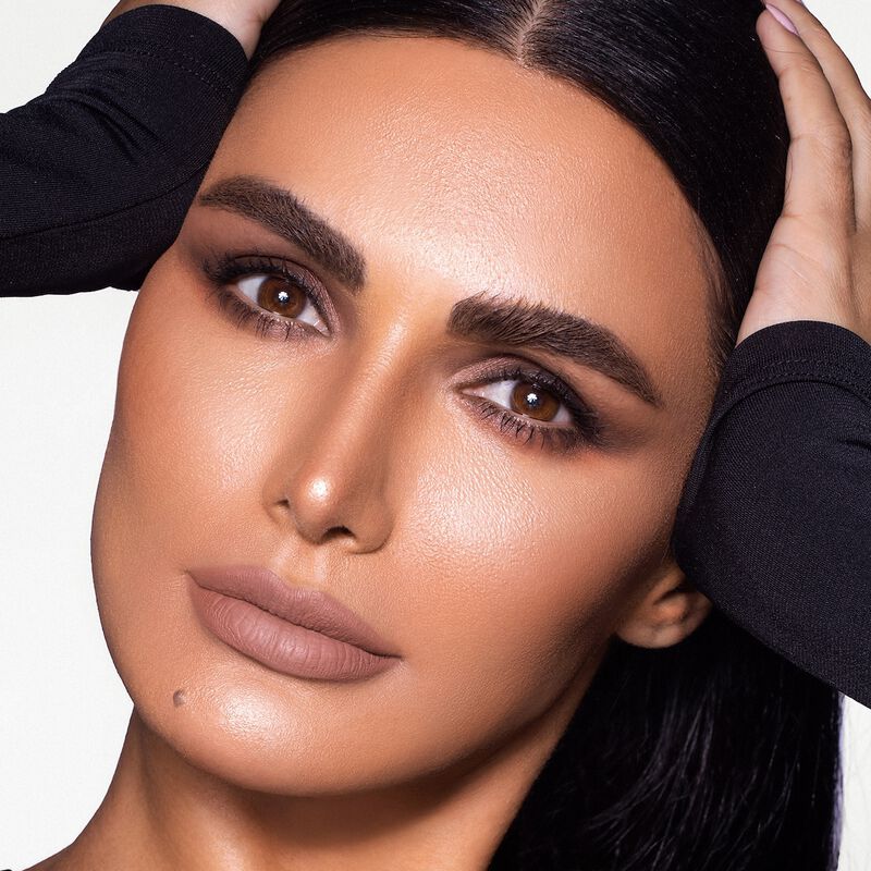 سيلا بيوتي فيفو داي روج سائل