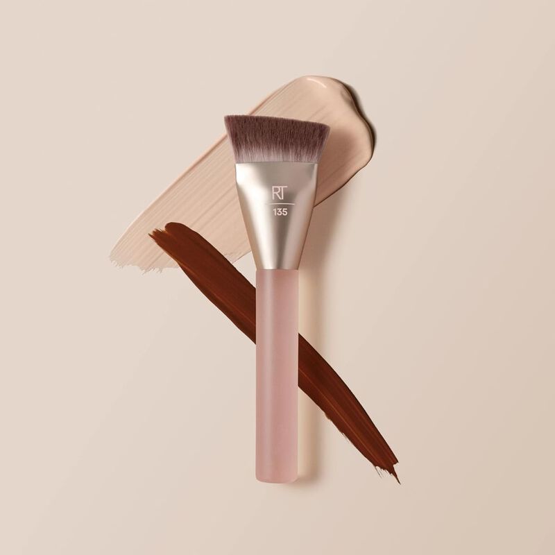 real techniques new nudes 2.0 hdiamond blending brush