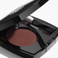 CHANEL OMBRE ESSENTIELLE MULTI-USE LONGWEARING EYESHADOW faces chanel ombre essentielle multi use longwearing eyeshadow