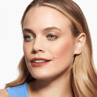 شاين بومب لب لاكير faces شاين بومب لب لاكير
