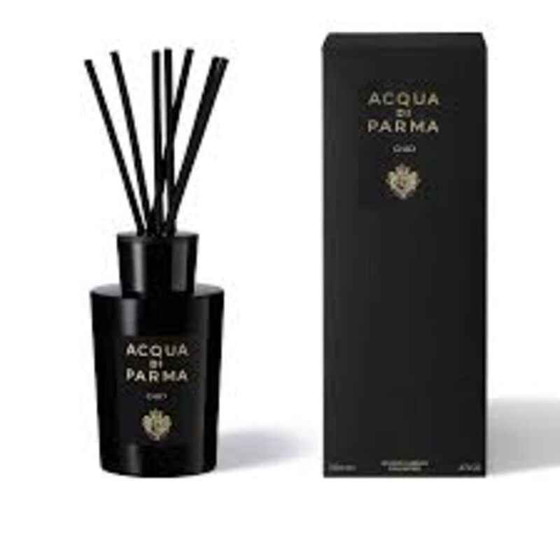 معطر سيجنتشر بالعود