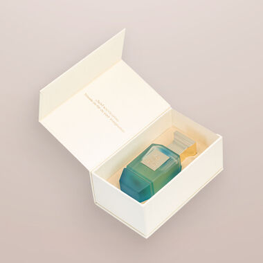 faces v05   عطر أو دو بارفان