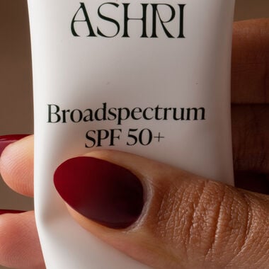 faces broad spectrum spf 50