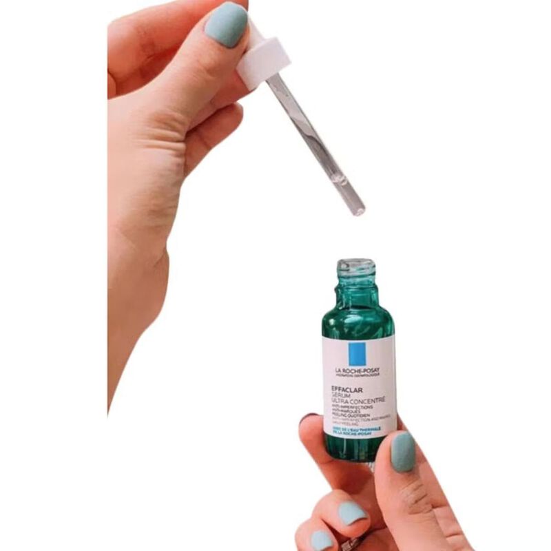 لاروش بوزيه سيروم مركز إفاكلار ألترا