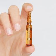 Ceutics Instant Flash 5 Ampoules faces ceutics instant flash 5 ampoules