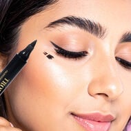 MakeUp Eraser Pen faces makeup eraser pen