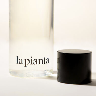 faces herbal extract hydra moisture toner